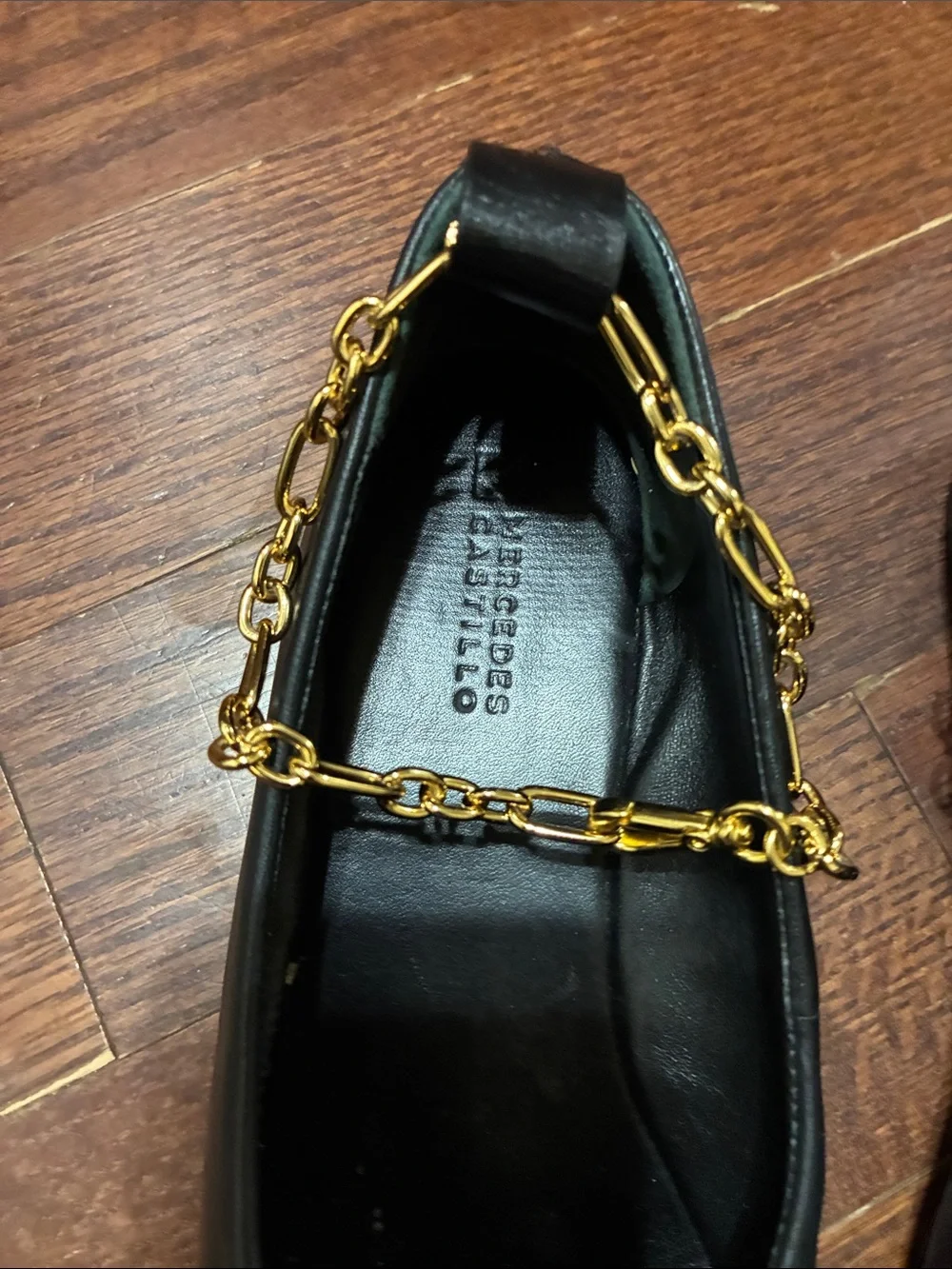 MERCEDES CASTILLO classic black